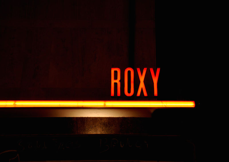 Cafe Roxy Logo